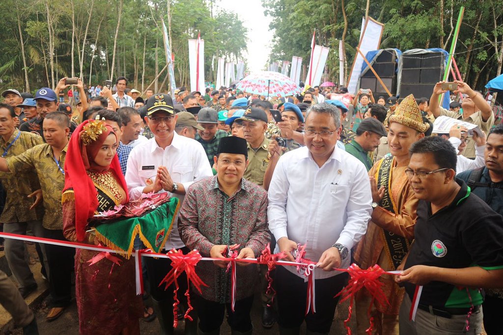 Brigade01Aswaja's tweet image. Cak Imin dan Pak Eko di Musirawas Resmikan Embung dan Desa Wisata
@cakimiNOW 
@Jkw_CakImin