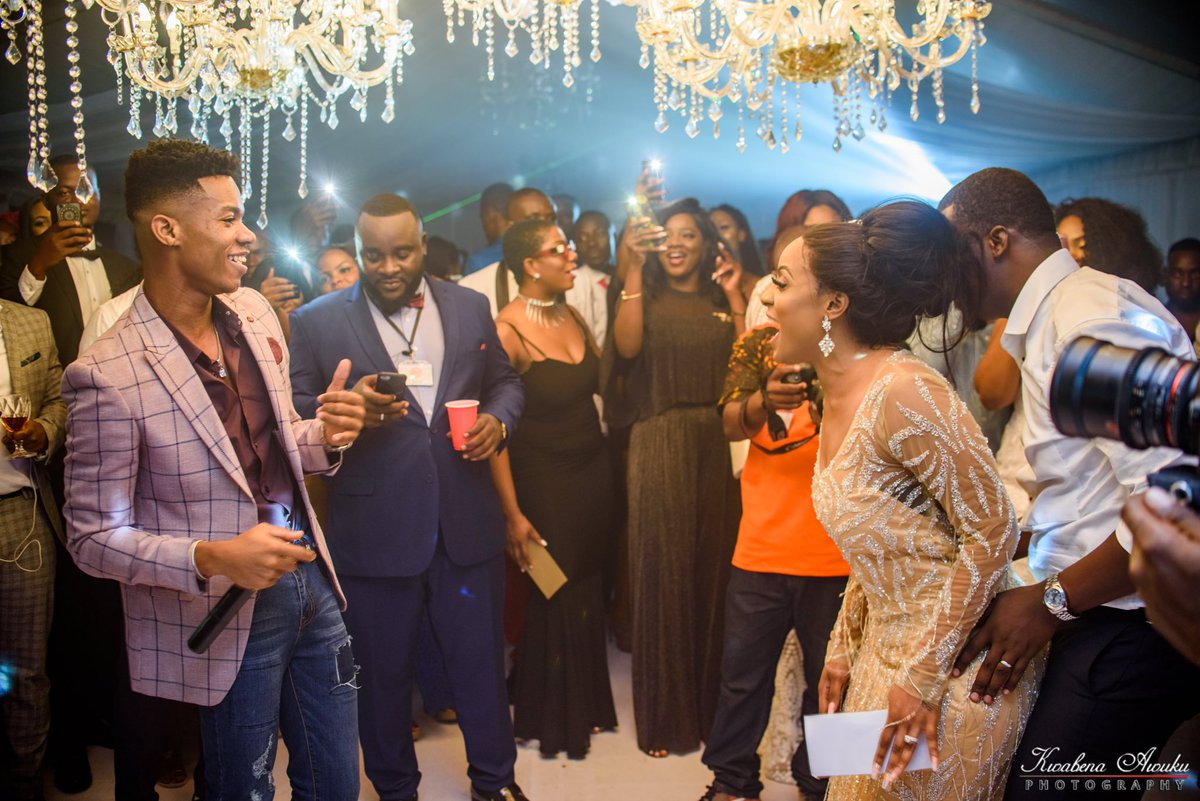 PhotoGroupeGH's tweet photo. @KIDIMUSIC out here winning hearts while performing at Paa T &amp; Rhoda's wedding. #WEDDINGPHOTOGRAPHY https://t.co/mOk7CXDMga