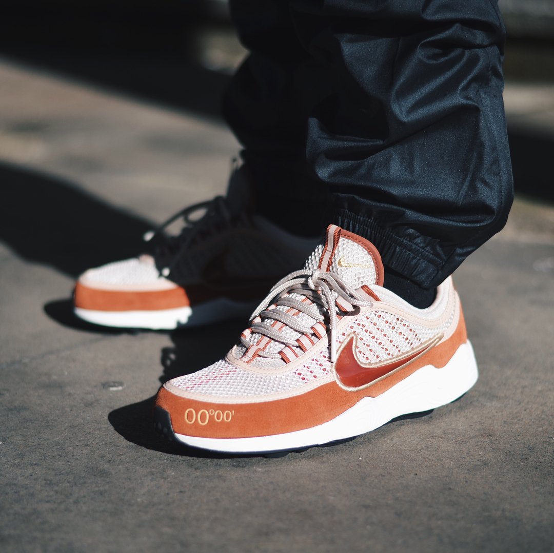 SNS on X: "The Nike AIr Zoom Spiridon 'GMT' now available in-store ( London only) and https://t.co/WtSwt6da2M. / X