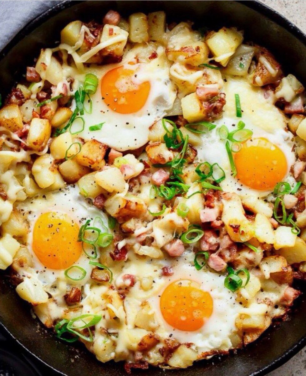 FreshExpressDel's tweet photo. Just because the weather is dreary doesn’t mean your breakfast has to be! Check out our delicious breakfast options the come with a gluten free option. #ExpressFreshFoods #HealthyLiving #BuyLocal https://t.co/nhbVFsPAgn