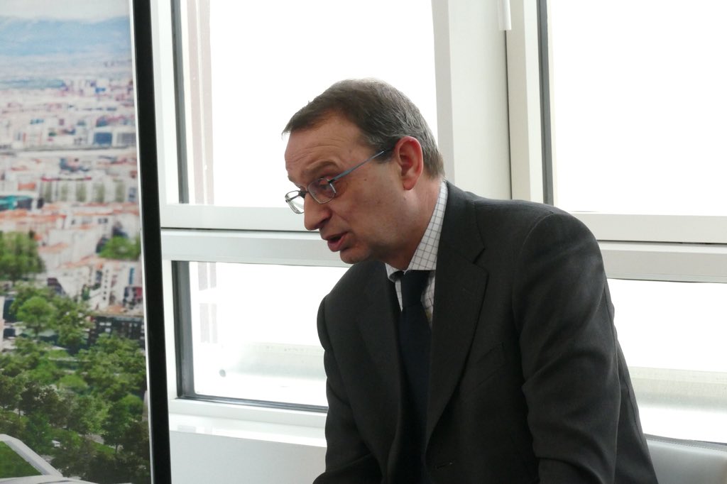 PwC_Italia's tweet photo. Technology, innovation, sustainability and quality of life. Ezio Bassi, CEO of #PwC Italy illustrates the values that led to the choice of our new #Milan headquarters @PwC #CityLife #TorrePwC https://t.co/kxOkWFpgHO https://t.co/6FTOzaW1j6