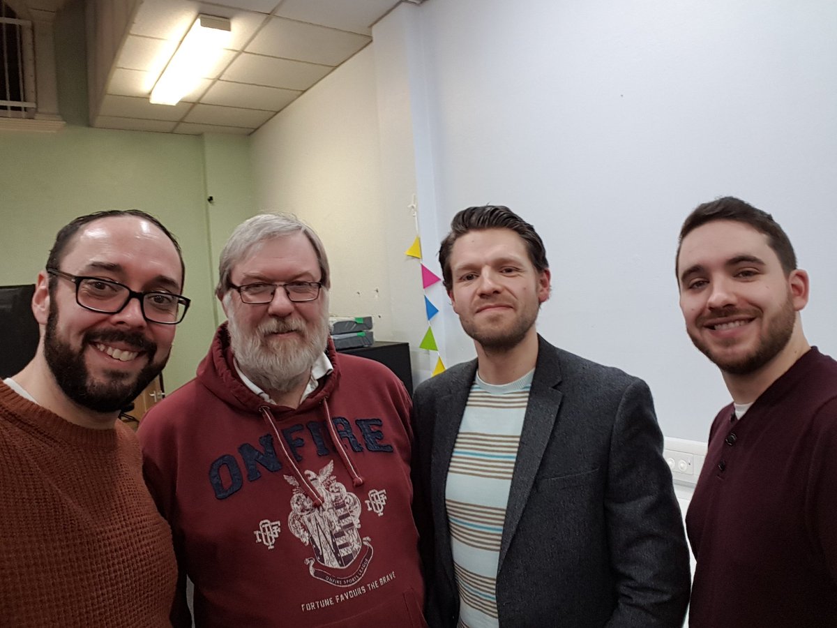 We had so much fun playing live for <a href="/FolkyGaz/">Gary Hazlehurst</a> on <a href="/thisisnovafm/">Nova FM</a> last night! The show will be available to listen to over the next day or two! Thanks Gary, for inviting us over!