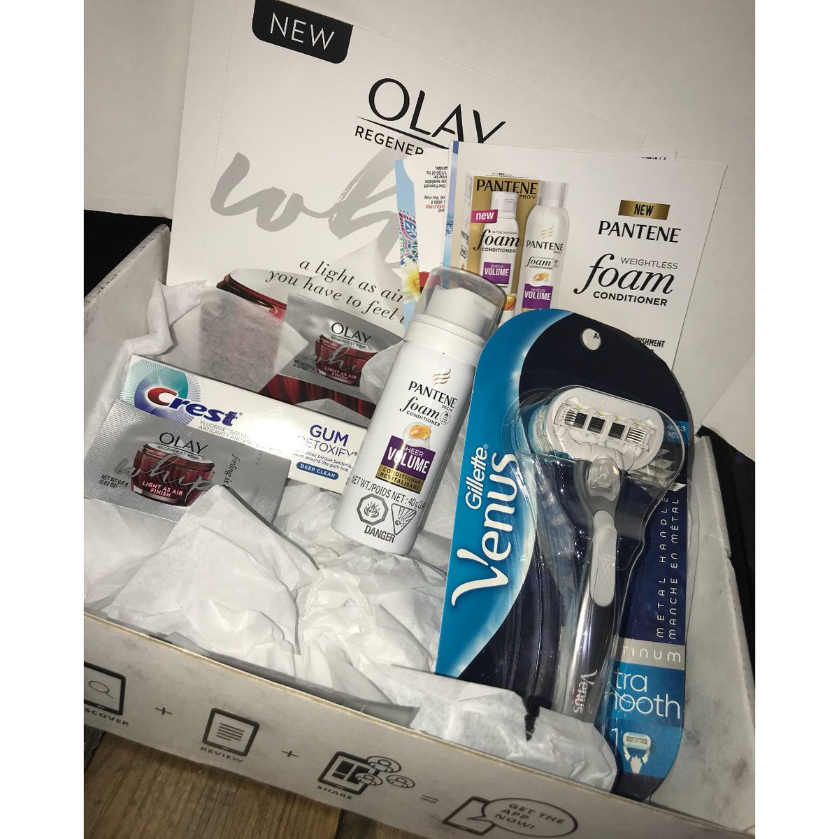 sbucks1211's tweet photo. I received another VoxBox full of FREE goodies just for reviewing them!! https://t.co/HH5sHLyH9g