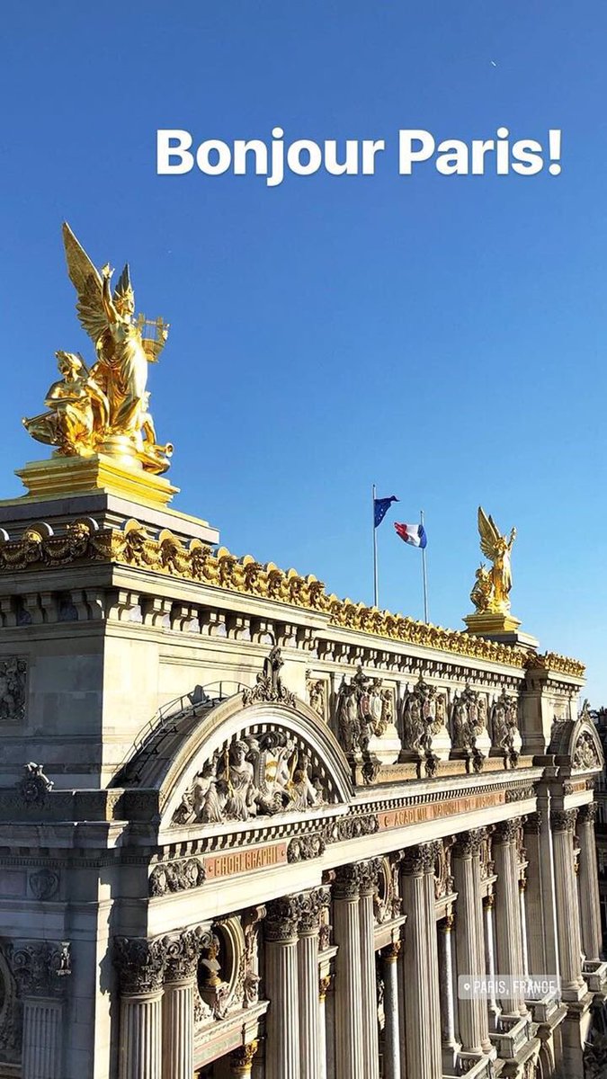moalmada's tweet photo. Paris je t’aime ❤️. #PFW #moalmada https://t.co/BNlxumak29