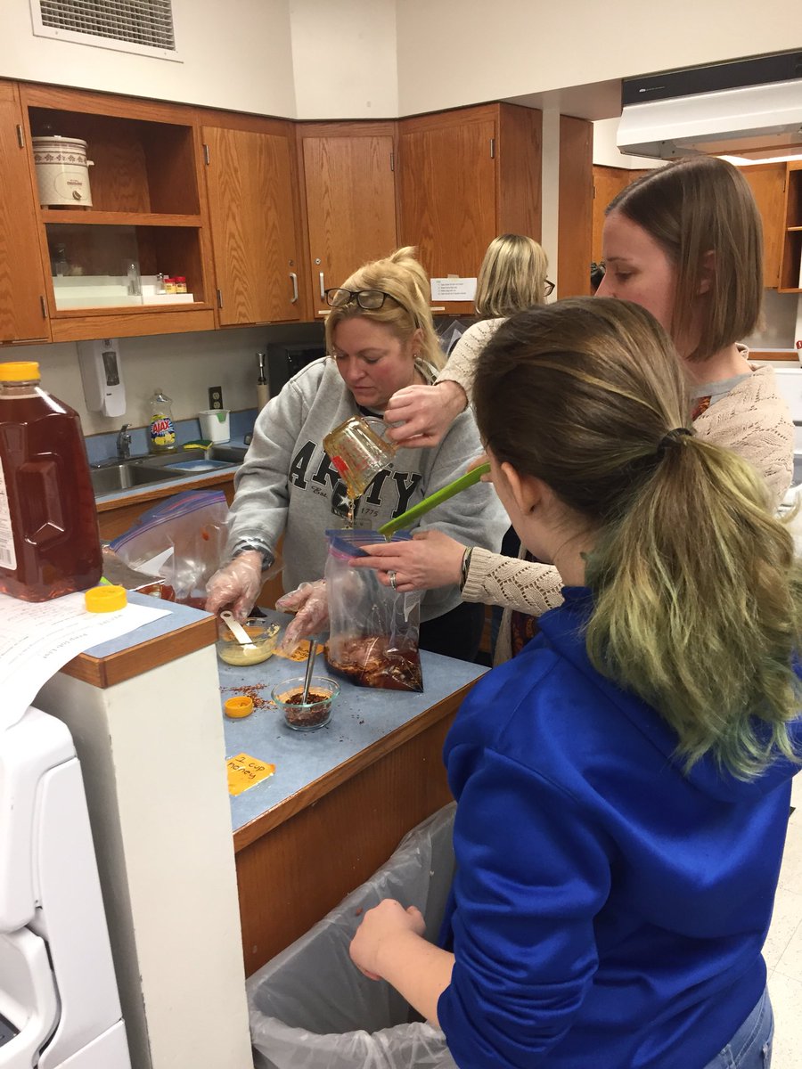 Students designed a freezer meal workshop offered to teachers! <a href="/brmsfacs/">Holly Myers</a> <a href="/BRMSbulldogs/">Blue Ridge MS</a>