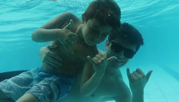 loopsquad_'s tweet image. Essa é hard, CEM Resposta aqui com a tag #SubscribeLoop