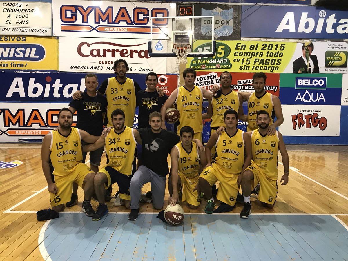 LUD_Oficial's tweet photo. Acá están @CrandonUBBC y @KUBasquetbol que buscarán esta noche un lugar en la final del #TorneoDeHonor de #básquetbol https://t.co/NlxZ9hVUR9