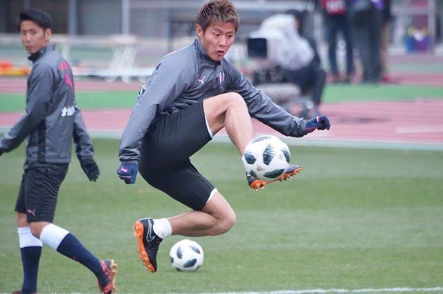 ブルーロック凪誠士郎のモデル誰 容姿やプレースタイルから予想 お役立ち情報バンク