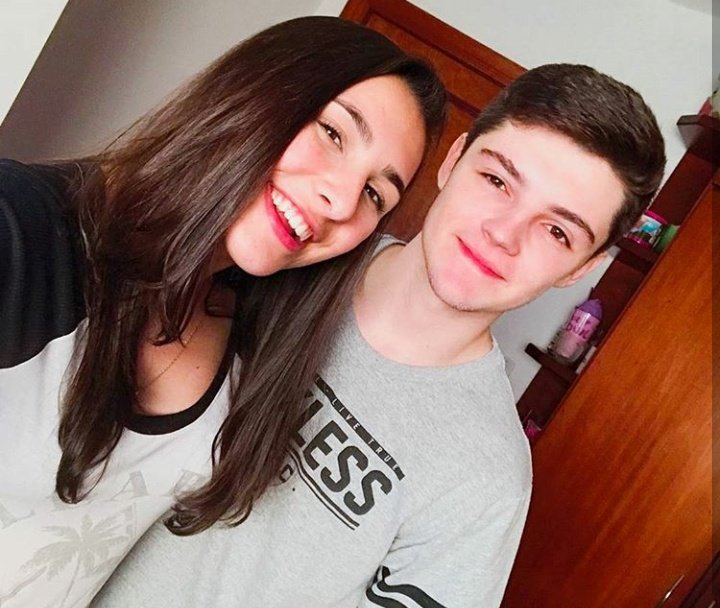 loopsquad_'s tweet image. Agora Cento e Vinte respostas aqui com a tag #SubscribeLoop