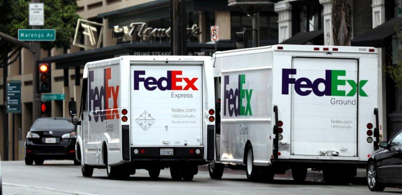 Reuters's tweet photo. FedEx won't drop NRA from discount program https://t.co/bdmBvSVedQ https://t.co/c20LkK9s3m