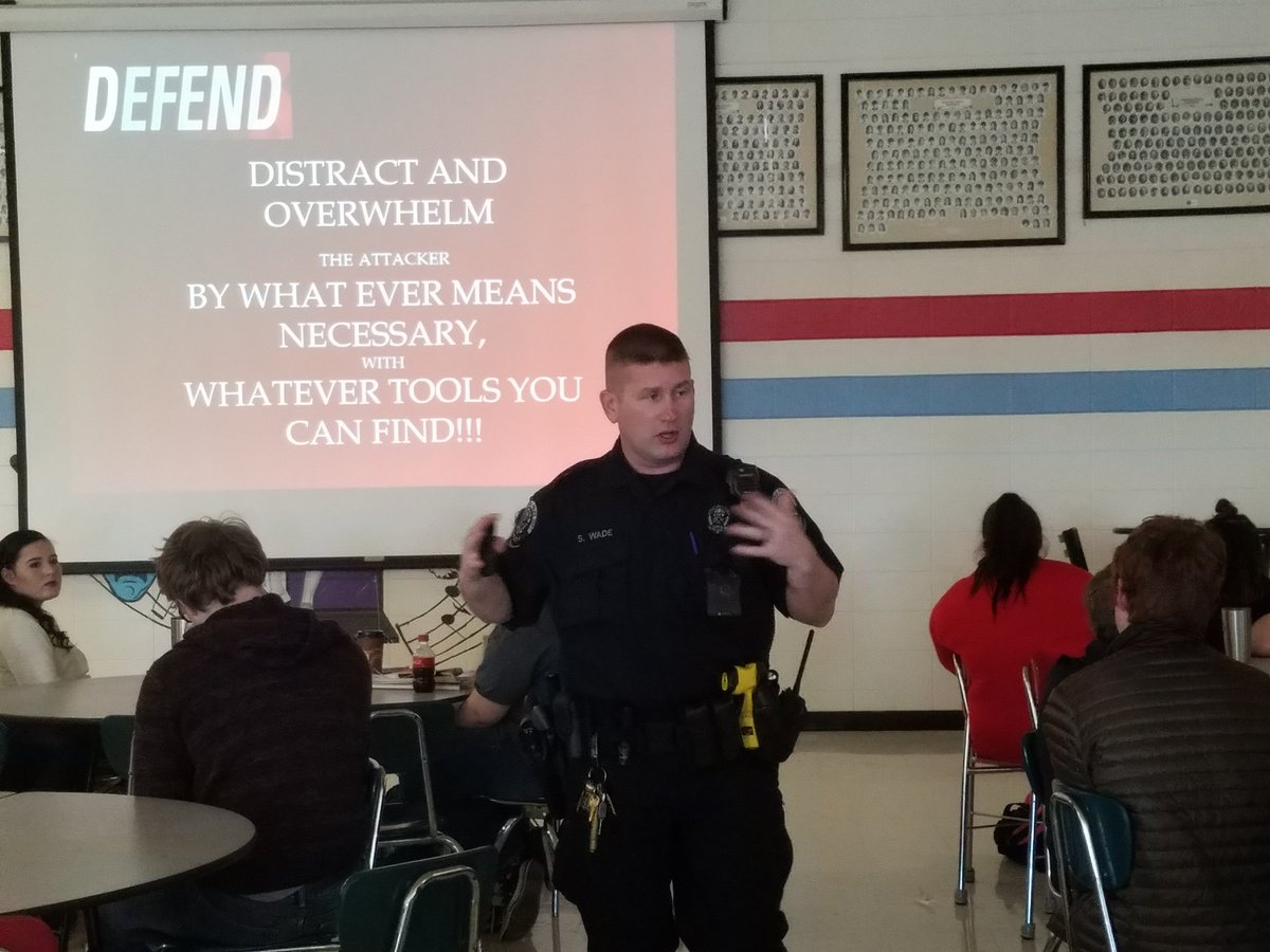 SmithWJHS's tweet photo. Thank you, @OfficerWade for taking our students through safety tips today and tomorrow! You are doing a great job. We learned a lot about avoid, deny, defend. We all appreciate you and your desire to keep everyone at @WJHSColts safe! #WestPride https://t.co/GXd6I8Iua1