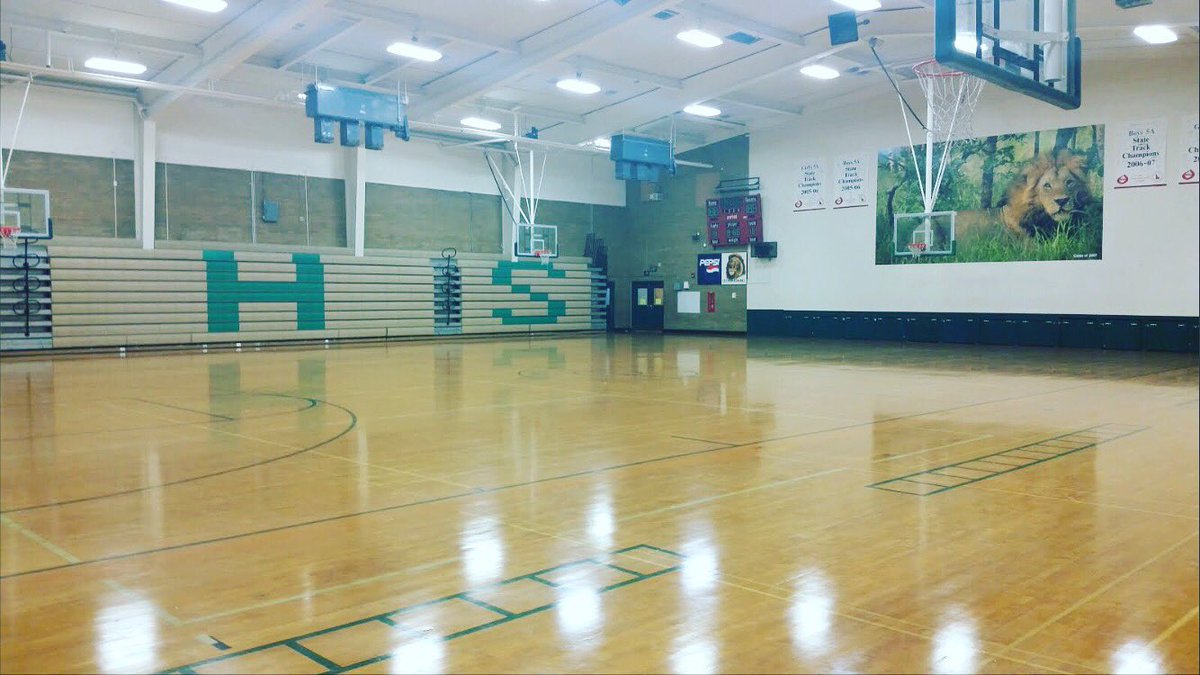 KaizenQB's tweet image. 🏈Attention: Kaizen QB members! we are really thankful and excited to have secured an indoor facility for 2018. Look for schedule announcements coming soon! #kaizenqb #quarterbacktraining #fieldgenerals #QB1 #trainingday #sundayfunday #idahome #onepercentclub #BHS