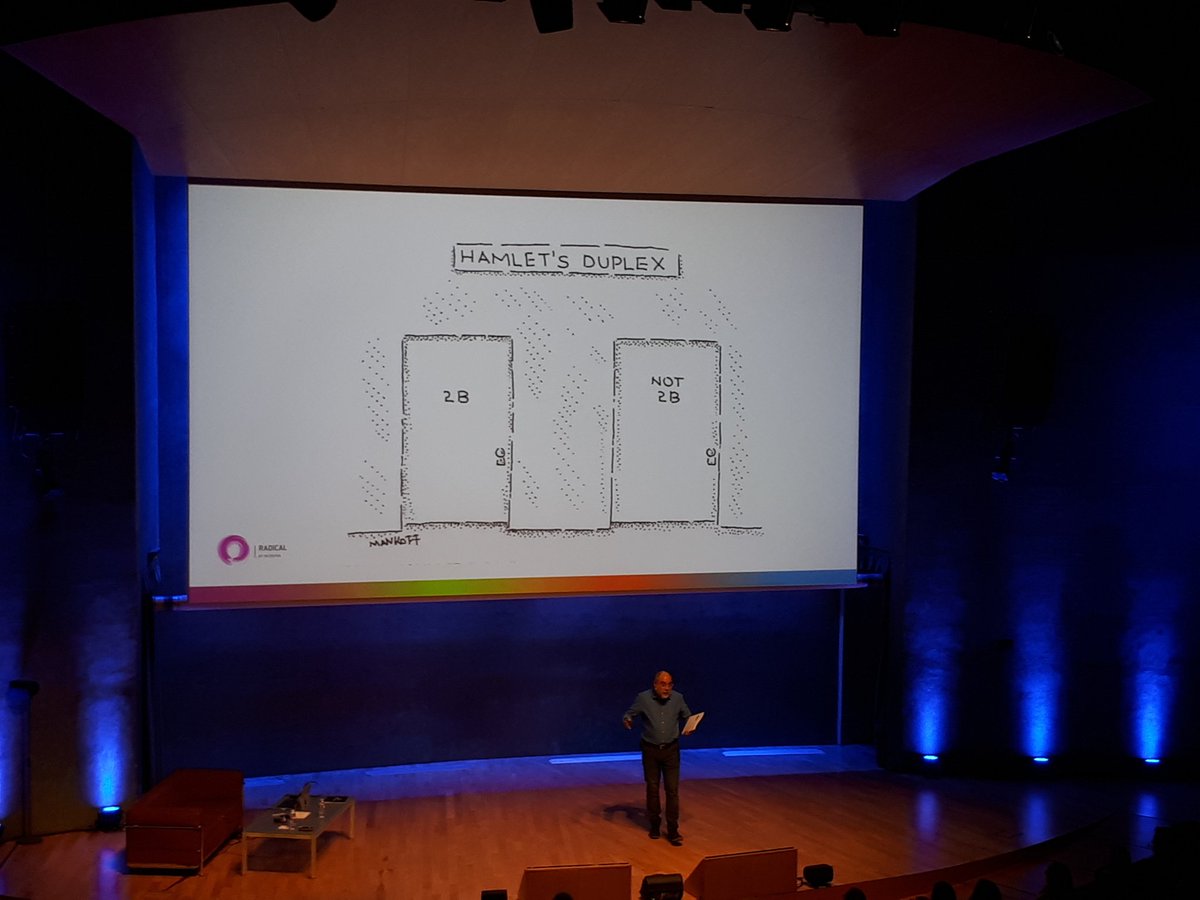 ssaramolina's tweet photo. @acornella y su anual #RadicalisNormal con las preguntas del futuro. ¿De qué hablaremos en 20 años? #Future https://t.co/6mZaFUK44t