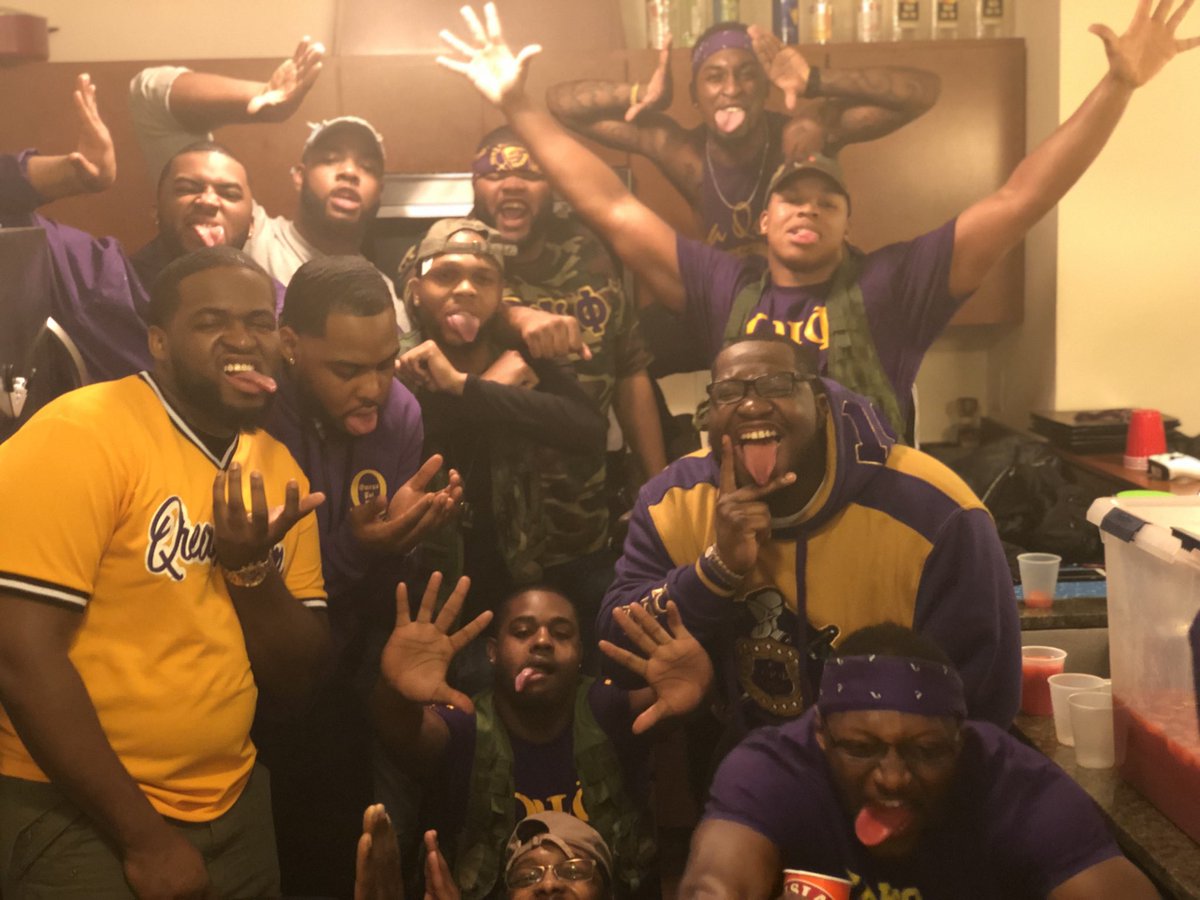its_JE_yall's tweet photo. It’s time to be OWT! #OmegaManMonday #BigManMonday https://t.co/R5AFUqAB8h