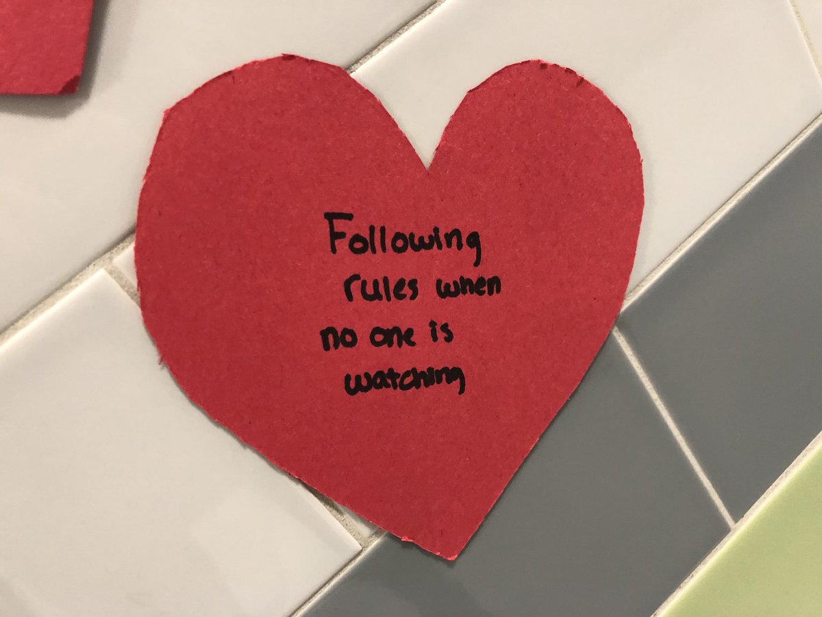 MrsJohnson01880's tweet photo. Team G advisory today! @MrsJohnson01880 @MrsDuncanELA @GalvinMS https://t.co/DfXnYgpbh5