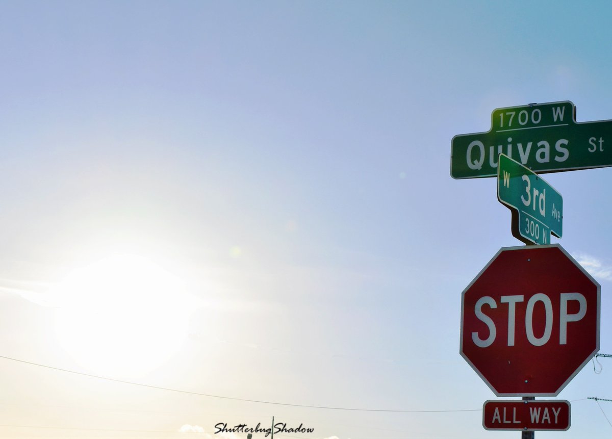 ShutterbugShado's tweet photo. #ShutterbugShadow #Shutterbug #Photograph #Photography #PhotographyisLife #PhotographyisArt #PhotographyLovers #Colorado #Denver #DenverCO #Street #Streets #Sky #SunSet https://t.co/xXsHmC2r3y