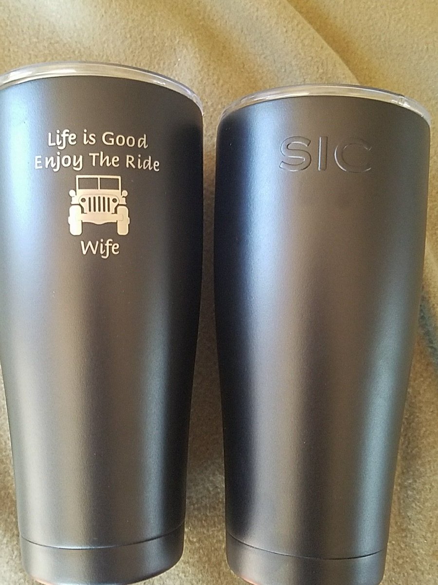louly34's tweet photo. Got my SIC cups in the mail today, love them ๐๐ #getsic https://t.co/YQiJnHi0R9