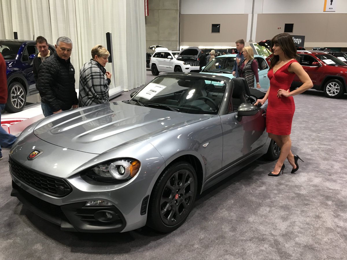 kcautoshow's tweet image. The 2018 KC Auto Show opens this Wednesday at 5pm! #kcautoshow
