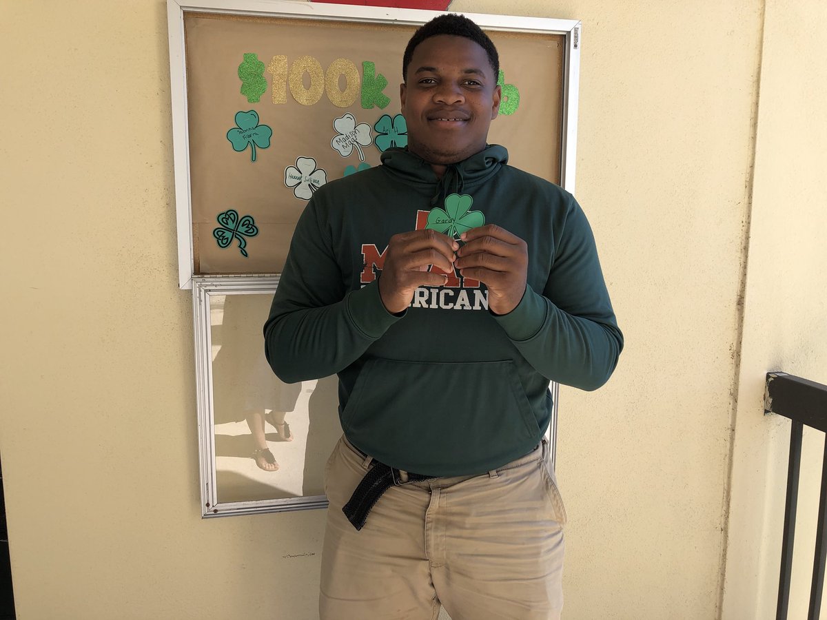 MsRosz's tweet photo. We took a break in @ACT prep to welcome another senior into the $100k Club! Gardy has offers from 2 schools but is waiting to see what opportunities arise after tomorrow’s test! Congrats @Gardypaul58 ! #WeAreNeumann #ForeverACeltic 🍀 https://t.co/aPjSn7LKgu