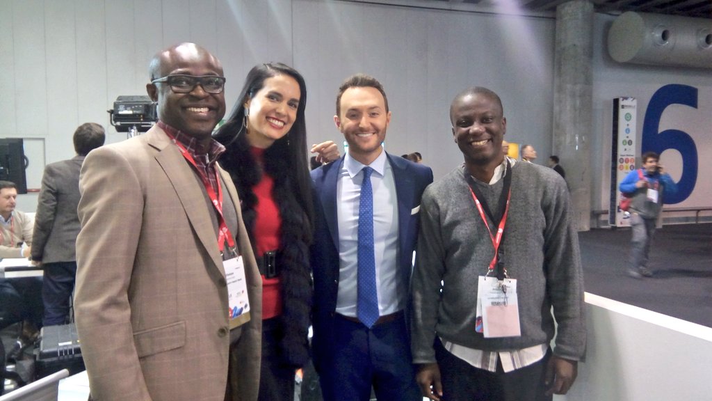 Great first day at the Mobile World Congress with some of my favorite CNN people. #MWC2018
