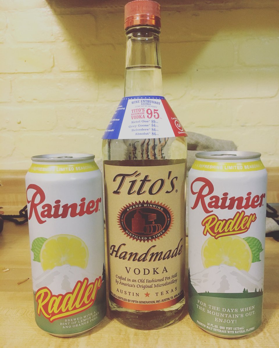 RainierPDX's tweet photo. Morning, Rainier Rangers... #rainierbeer #mondayvibes #rainierradler #yummy #breakfast #brunch #titosvodka #pdx #pnw #vitaminr https://t.co/PNUuXyyVy3