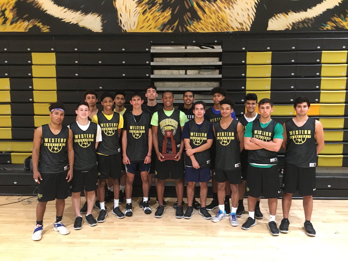 🏀 Congratulations to Western High School’s Boys Basketball Team on a great year! Made it to Regionals-District Runner Up! 🏀 #WidcatPride #DavieStrong @WHSWildcats_Ath