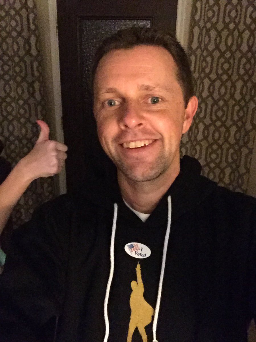 BrianZator's tweet image. Voted on Friday! Haley gives this a thumbs up! #rcisdvotes @RoyseCityISD 

Make sure you get and vote in the primaries!