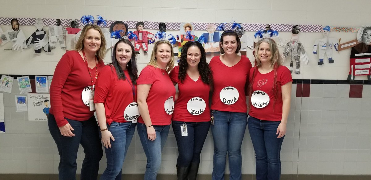 RAlex_teach's tweet photo. 4th grade teacher rocking Dr. Suess week.@msdavispnb @MrsZukPNB @heidilutz86 @lfarmerteach @PThiessen_LCPS @wright
#teacher #DrSeuss https://t.co/6ql3TzEWf2