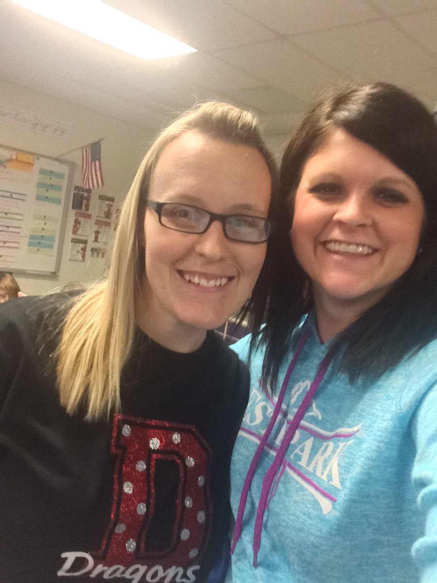 mrsroesch's tweet photo. Thank you, @CTajchmanM, for allowing me to observe your classroom last week! A lot of amazing students were working hard! #dhefamily https://t.co/XmJRPyydpR