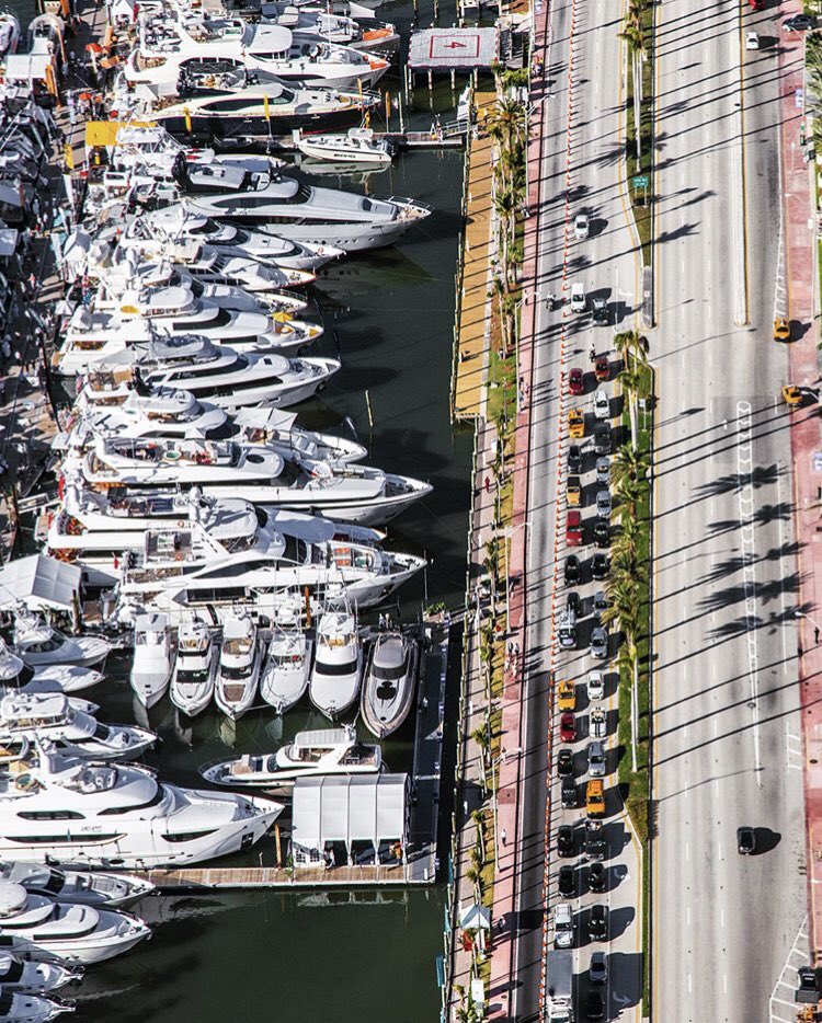 Miami Yacht Show 2018 birds-eye view. 
#repost <a href="/superyachttimes/">Superyacht Times</a> <a href="/flynyon/">FlyNYON</a>
#miamiyachtshow #miamiyachtshow2018 #yachtshow #boatshow #collinsave #boatshow2018 #mibs2018 #saturday #weekend #weekendvibes #mood #views #goals #SuperYacht #MegaYachts #luxury #yacht #yachts #luxuryyacht