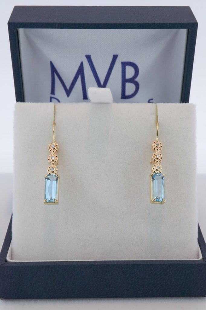 Finished these aquamarine and diamond earrings set in 14k yellow gold! Very happy with how these turned out. Now available on my #etsyshop 
etsy.com/listing/582839…

#finejewelry #etsyjewelry #aquamarine #aquamarinejewelry #aquamarineearrings #diamondearrings #goldjewelry #jewelry