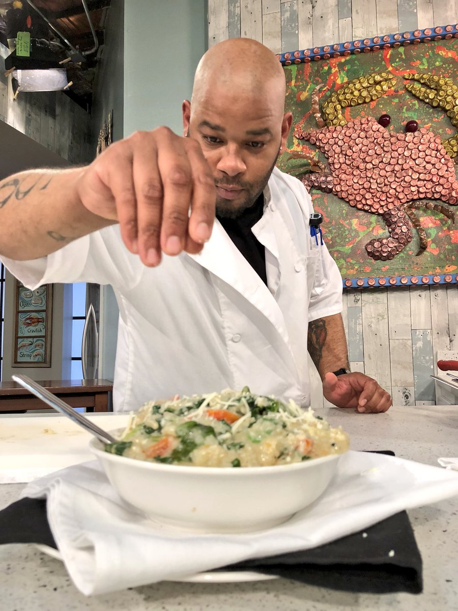 The504TV's tweet photo. We see you @RodneytheChef! It’s #MeatlessMonday on @The504TV tonight! Chef Rod is making risotto! Visit him over @BiscuitBunBanks. He’s the executive chef! Okkkkkayyy https://t.co/NajvG5pRpz