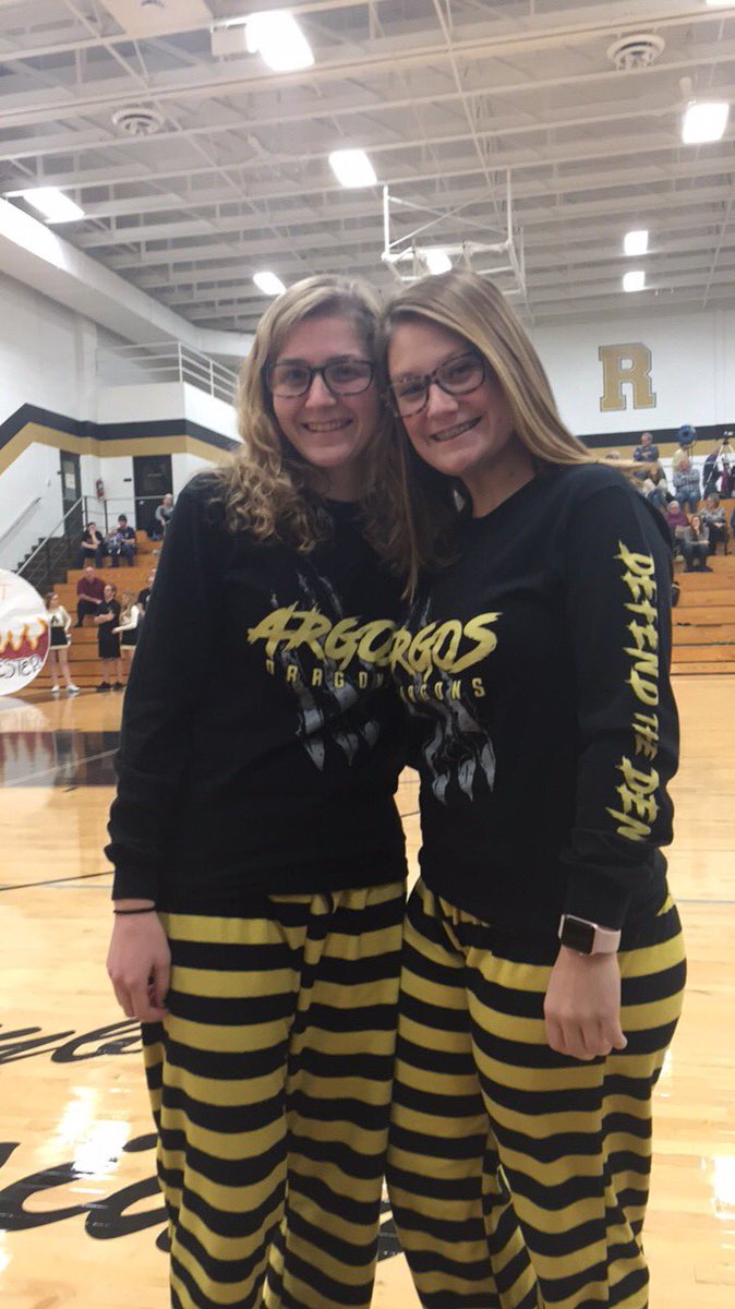 abby_manikowski's tweet photo. HAPPY BIRTHDAY SYD!!π thought I would bless you with some throwback pics π #18now @sydmiller10 https://t.co/RhBrwHcOK8