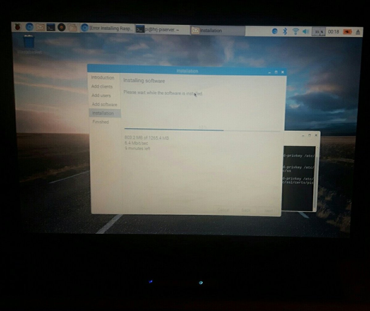HullRaspJam's tweet image. The laptop that @JeffWitts kindly donated to the Jam is almost up and running as a #PiServer 😃 #rjam