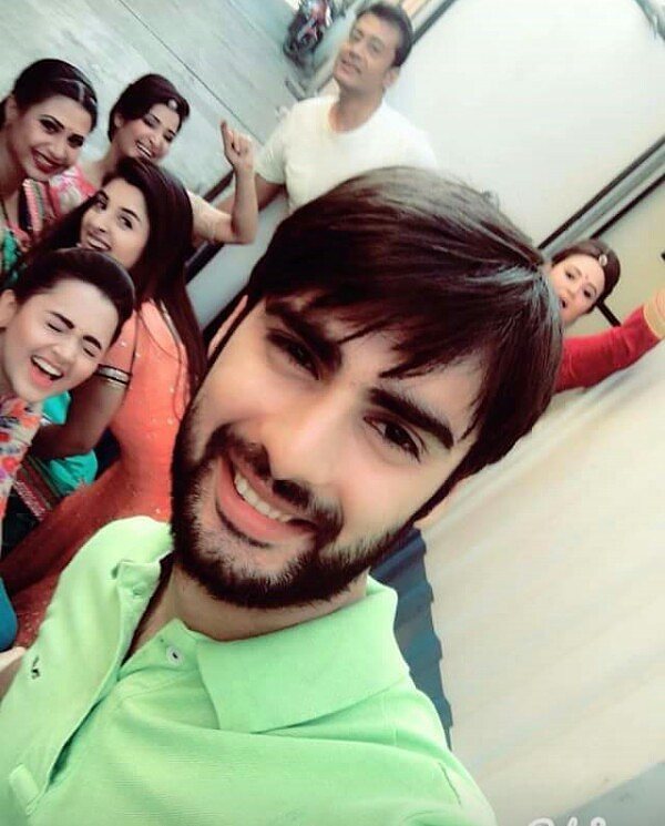 TeamVarunkapoo1's tweet image. Ea hermosooo