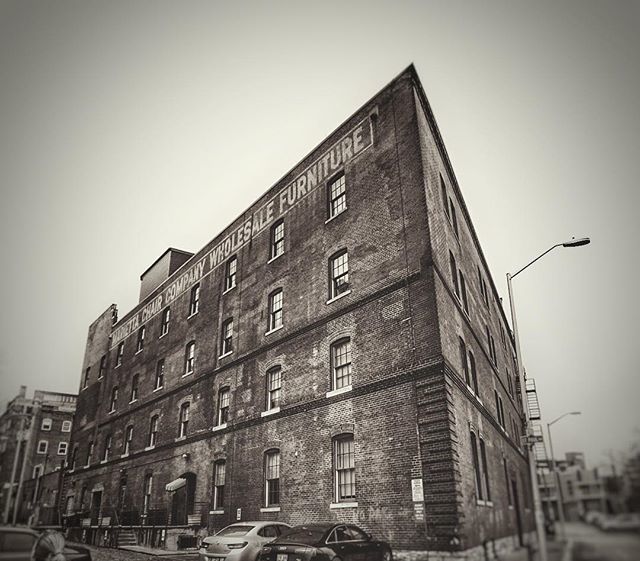 rodabernethy's tweet photo. Marietta Chair Co.
#artphotography
#blackandwhitephotography
#photography
#blackandwhite
#blackandwhitephoto
#modernarchitecture
#modern
#visualarchitect
#illustrious_art
#bw
#bnw
#bnw_society
#dream
#picoftheday
#monochrome
#monotone
#insta_pick_… https://t.co/msrb1b8uJh https://t.co/tEBXzYOxjy