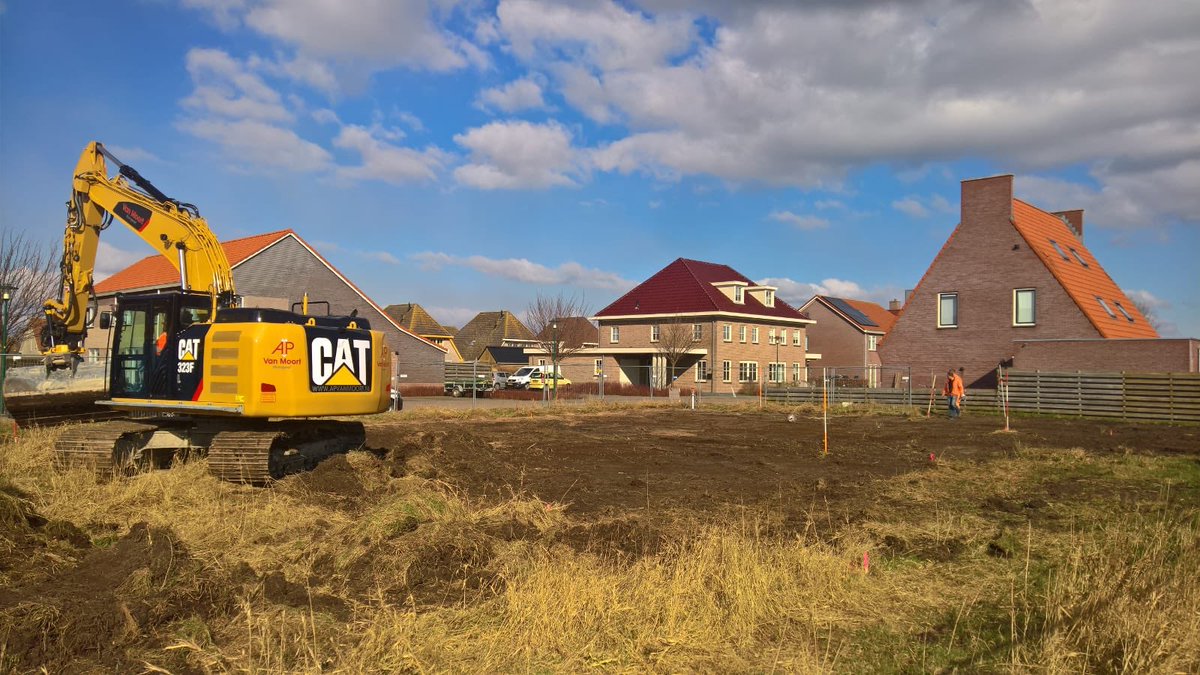 Start grondwerk 10 won <a href="/ReadyforLiving/">ReadyforLiving</a> Blokzijl