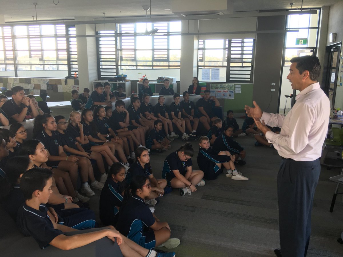 gregmiller68's tweet photo. Enjoying the Pathways team @miano_o @profCel along with @InnerZoneCoach & James work with Year 7 @StLukesMP students better understand their strengths, interests & motivations -SIM. Onwards & Upwards towards #personalisedpathways to a post school life of fulfilmentand contentment https://t.co/8hRe8O2oCK
