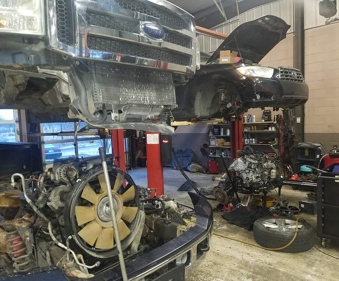 KingsAutoOP's tweet image. Don't trust anyone else under the hood of your car!  

Kings Auto Service only hires certified techs who know what's best for your automobile. 

Come see why we're one of the most trusted auto care shops in the area! #OverlandPark #KS #JohnsonCounty