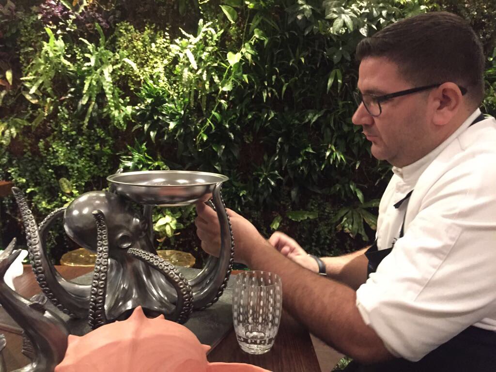 Quién es el llamado “rey de los caracoles” un artista anónimo de #Alcoy que trabaja en secreto para la alta cocina española? Pronto en #Gastronotas.