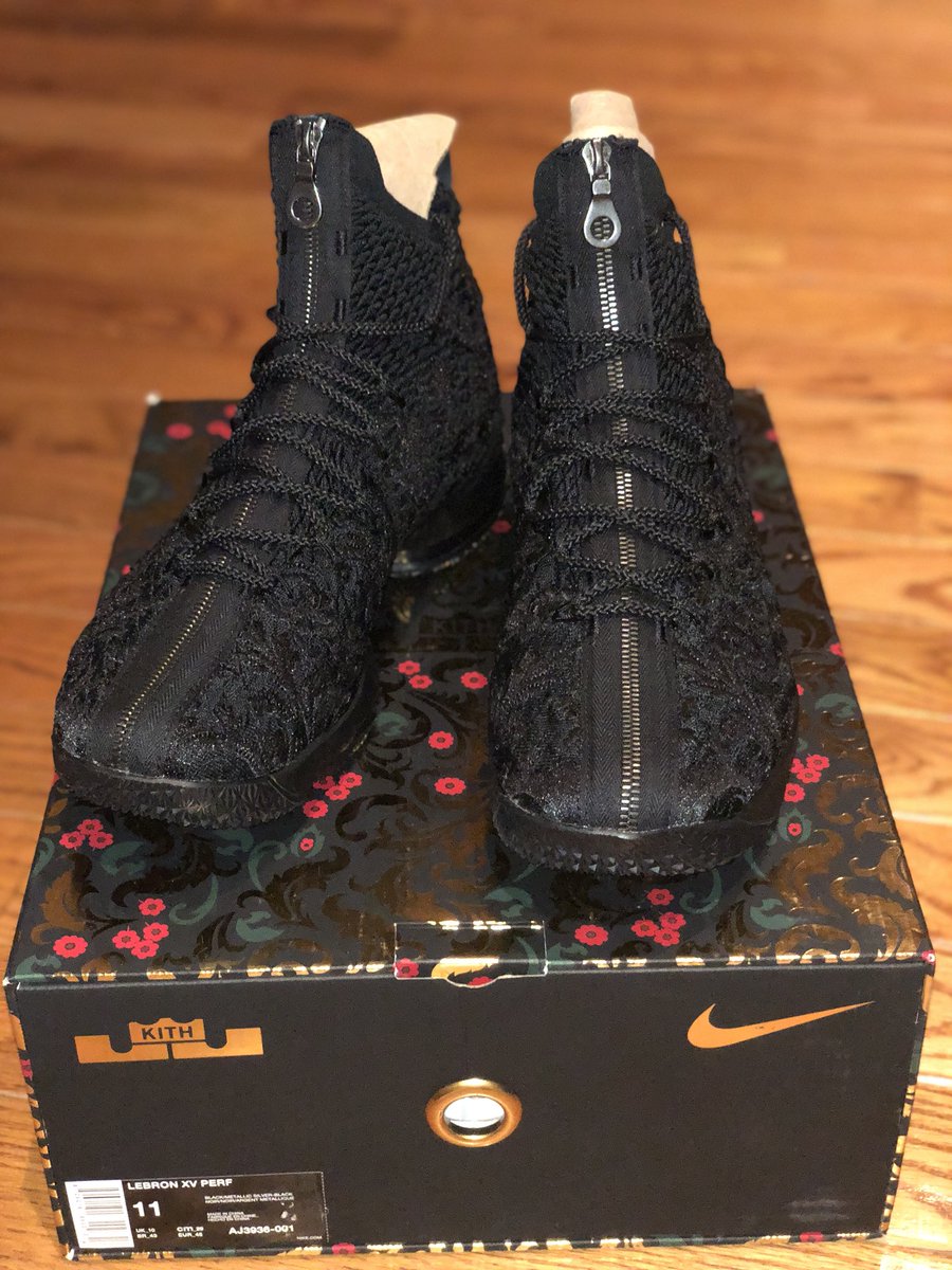 lebron 15 suit of armor