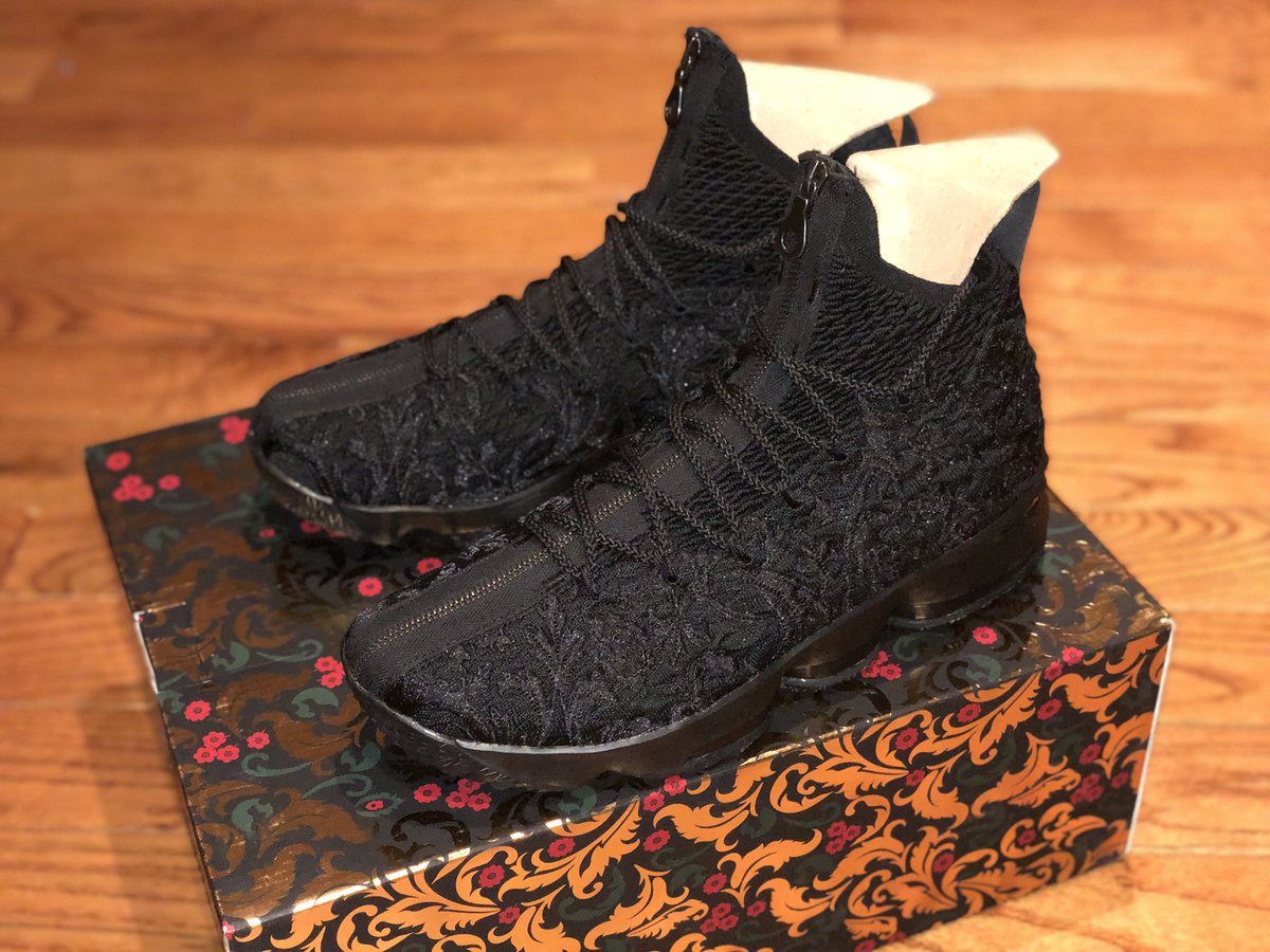 lebron 15 kith suit of armor