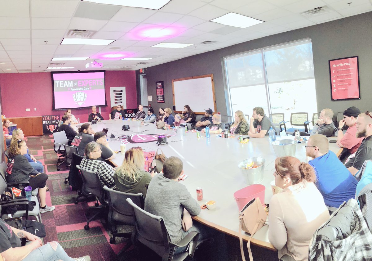 Drew_Williams00's tweet image. Our next wave of Kansas City Experts getting hyped up on the future of TEX with @Dan_DiGirolamo // #TEXtalks #FamousForCare #dreamfield @DrewTranbarger