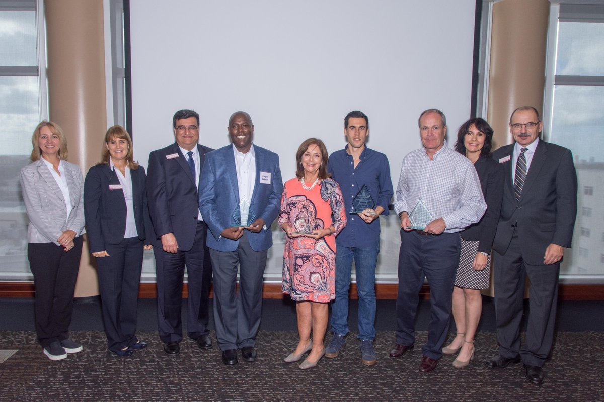 UTSykesBusiness's tweet photo. Our Sykes College of Business Leadership Summit panel and speaker Ryan Holiday are presented with their awards. This panel discussed the important traits of a leader and how the Tampa community fosters the entrepreneurial mindset #UTSykesCOB #UTLeadershipSummit https://t.co/aa6L7qmifa