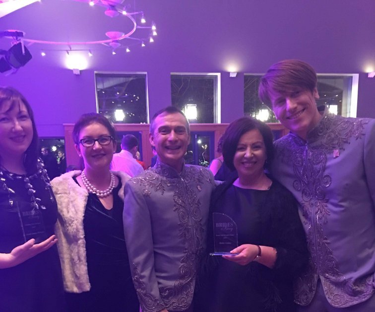 Butler_Centre's tweet photo. Thrilled to win Award for Alternative Wedding Venue at the @BridesKerry  Industry Awards. Fantastic night in with @DonONeillDesign in @BallyroeHeights https://t.co/BKIxjDlORw