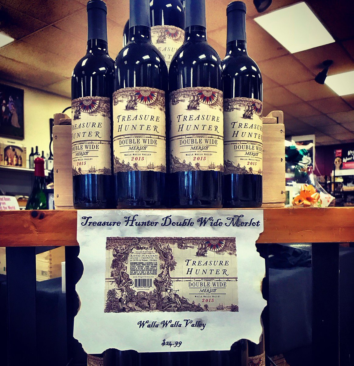 RozisWineHouse's tweet photo. Wine Arrival:
2015 Treasure Hunter Wines Double Wide Merlot
PRICE: $24.99
#cle #clewine #wine #merlot #wallawallawine https://t.co/maDGdqpFeX