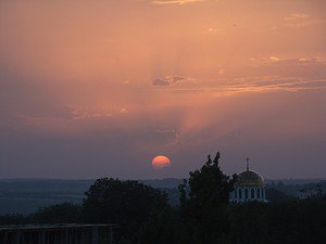 together666's tweet image. Короткие ночи, длинные дни...