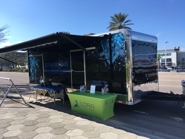 CORAPTherapy's tweet image. 🇺🇸Just another #PresidentsDay2018 Weekend for our #ActiveTracks team in Florida! ✈️🚗#keepingathletesinthegame from Jacksonville to Orlando ... @BurnBootcamp @mtacostaclassic @FloridaRegion #CORApt @RecoveryZoneJax #ilovejax #firstplacesports