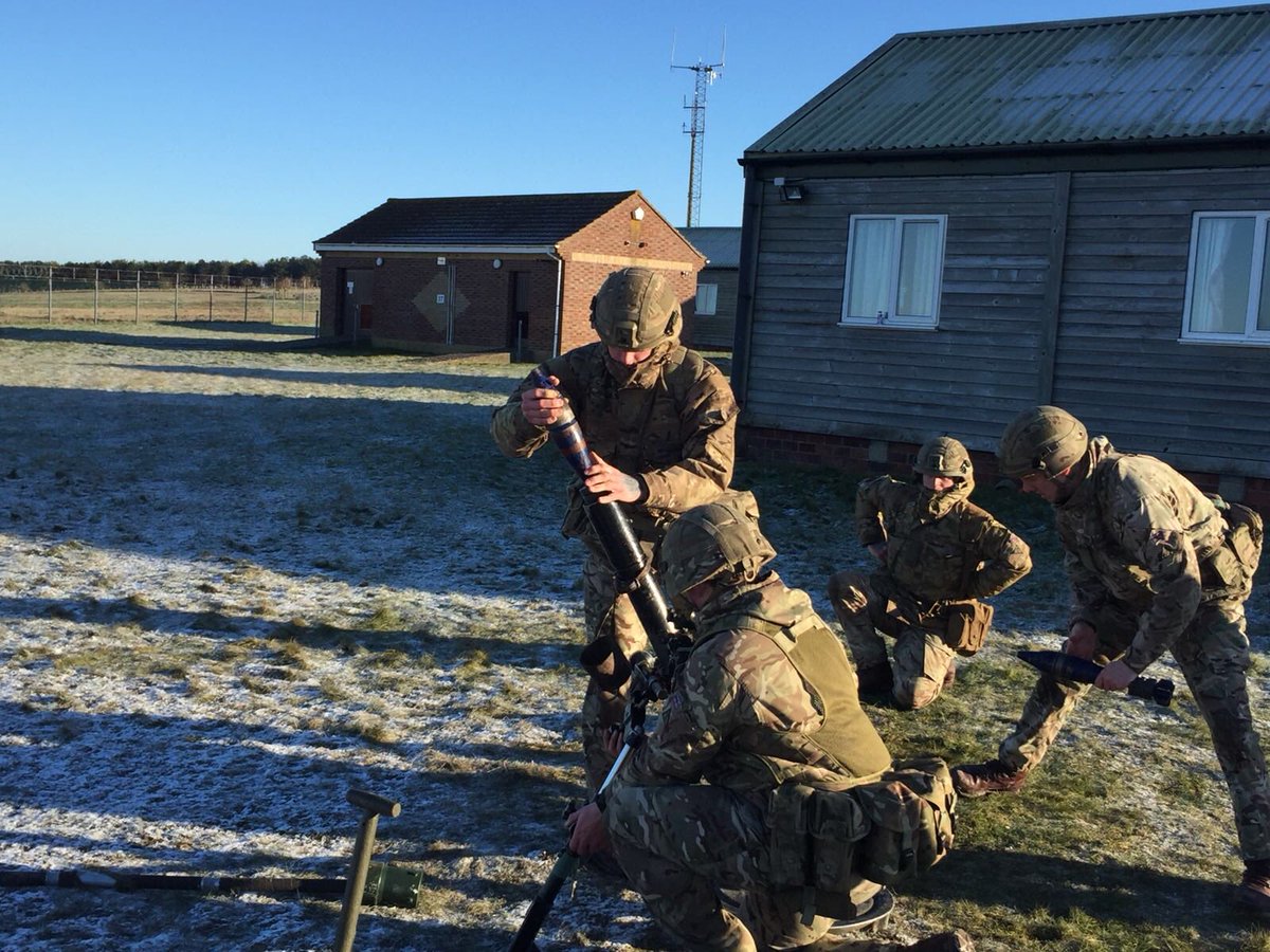 3_rifles's tweet image. The Mortar Cadre are on their final exercise on Salisbury Plain. Completing the Cadre will qualify a new generation of Riflemen to operate the mortar on Operations #SwiftandBold #FireforEffect