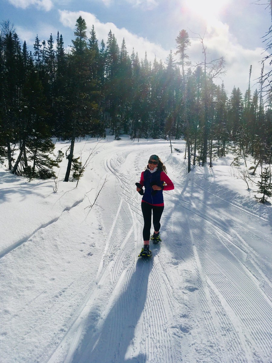 EricaMichelle88's tweet photo. LARGE Day at @BMDtrails! Beautiful morning- breakfast and snowshoe run included! #gobmd #bluebird #westcoastbestcoast https://t.co/Mp61sbjbuO